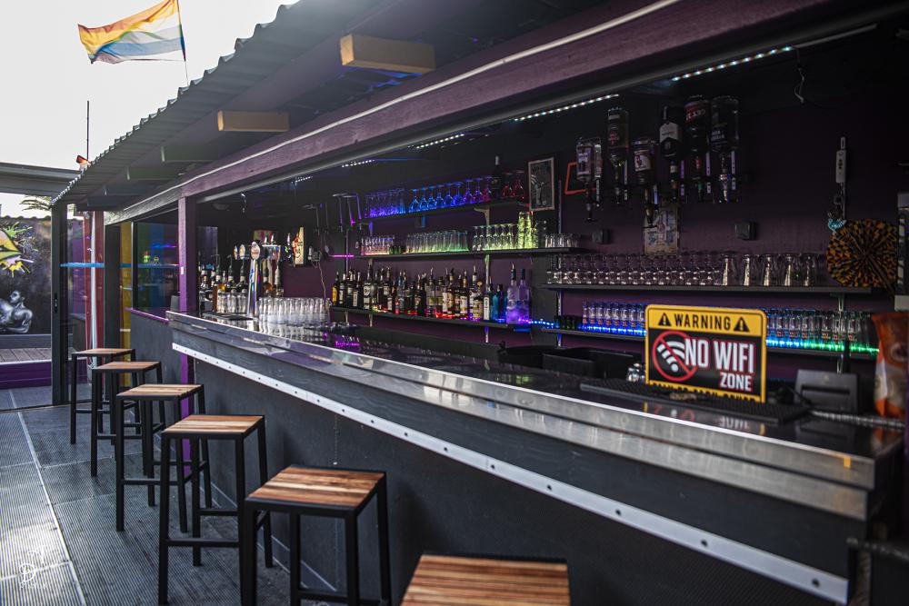 Photo de LE LOOK BAR LGBT