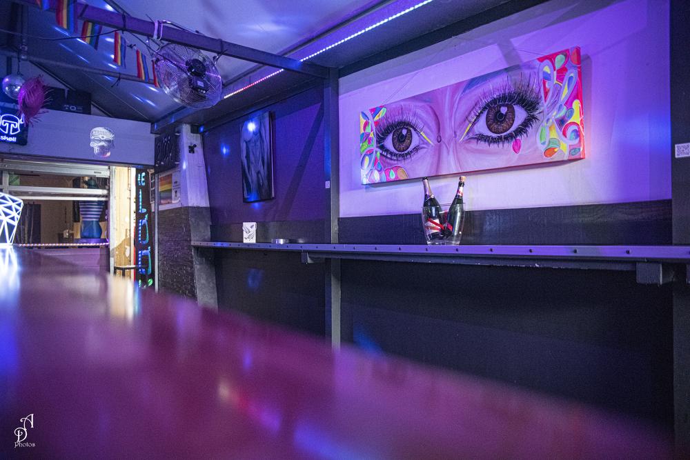 Photo de LE LOOK BAR LGBT