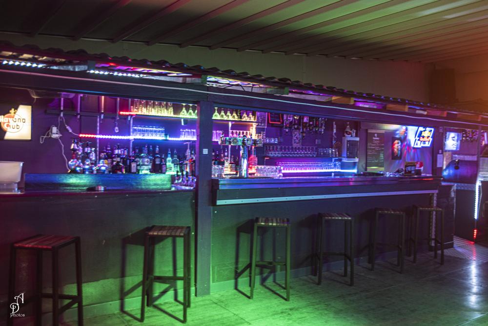 Photo de LE LOOK BAR LGBT