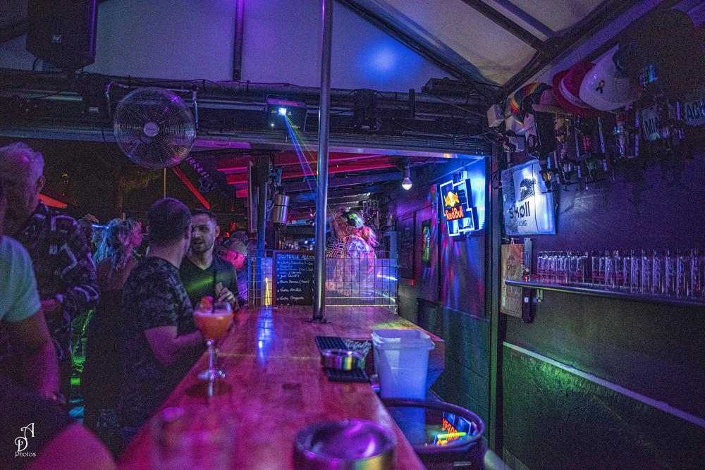 Photo de LE LOOK BAR LGBT