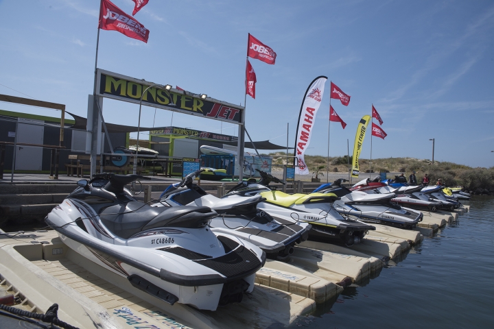 <br />
<b>Warning</b>:  Trying to access array offset on value of type bool in <b>/home/capnatu/public_html/web-commercant.php</b> on line <b>825</b><br />
<br />
<b>Deprecated</b>:  htmlspecialchars(): Passing null to parameter #1 ($string) of type string is deprecated in <b>/home/capnatu/public_html/web-commercant.php</b> on line <b>825</b><br />
<br />
<b>Warning</b>:  Trying to access array offset on value of type bool in <b>/home/capnatu/public_html/web-commercant.php</b> on line <b>825</b><br />
<br />
<b>Deprecated</b>:  htmlspecialchars(): Passing null to parameter #1 ($string) of type string is deprecated in <b>/home/capnatu/public_html/web-commercant.php</b> on line <b>825</b><br />
Photo de ,  au Cap d'Agde - Village Naturiste